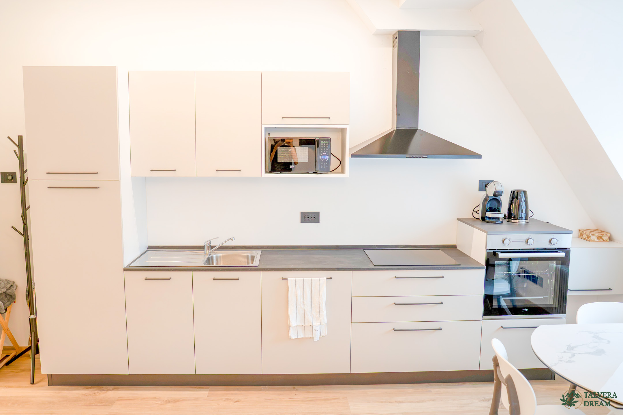 catinaccio-appartamento-vacanza-centro-storico-bolzano-mercatini-di-natale-alto-adige-bnb-hotel-dove-dormire-last-minute-talvera-dream2