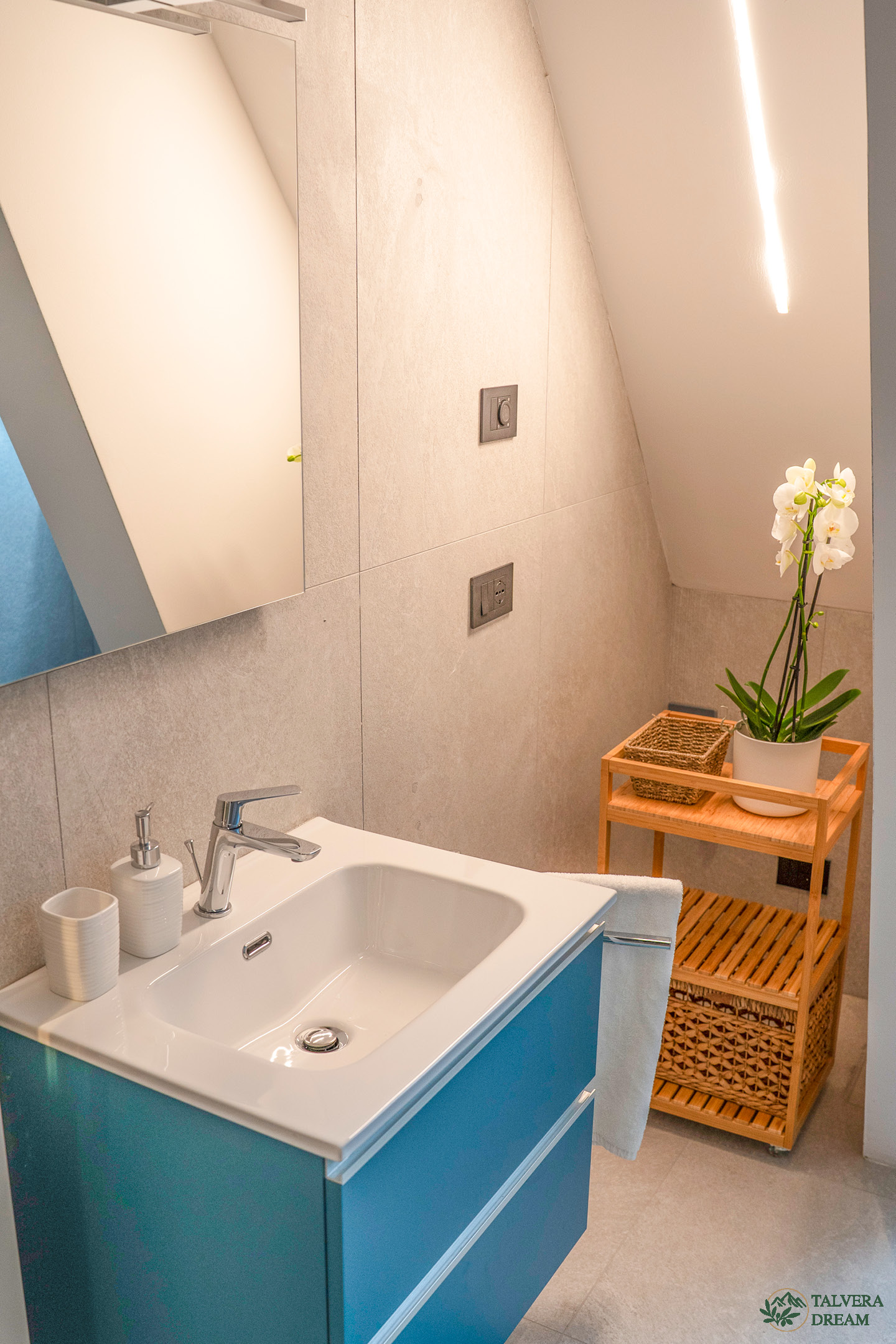 catinaccio-appartamento-vacanza-centro-storico-bolzano-mercatini-di-natale-alto-adige-bnb-hotel-dove-dormire-last-minute-talvera-dream4